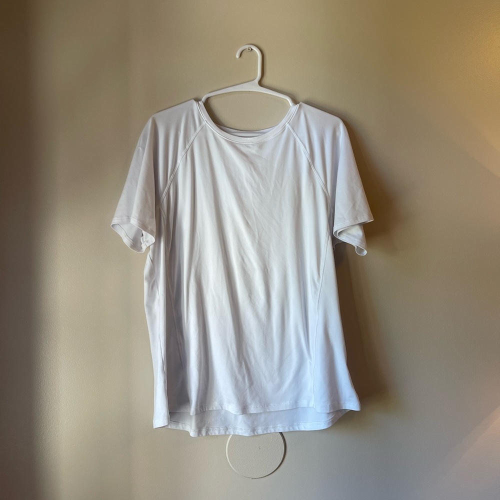 WALMART Classic White athletic T-Shirt